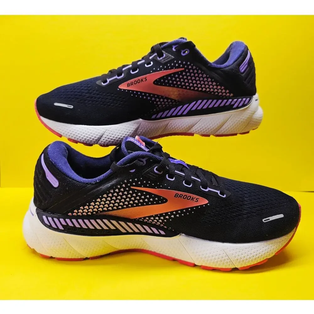 Brooks Women 10 Comfy footwear